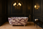Calacatta Viola küvetli banyo